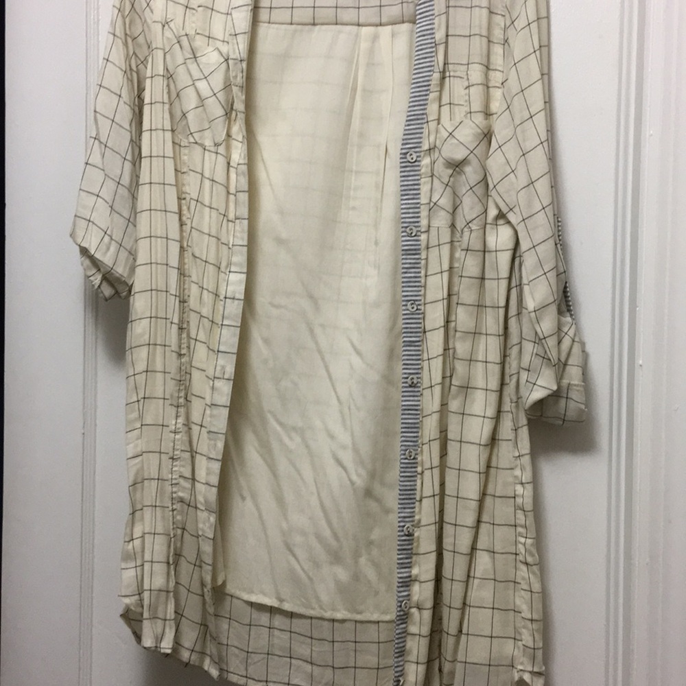 Patterned Dress - Picture 4 of 4